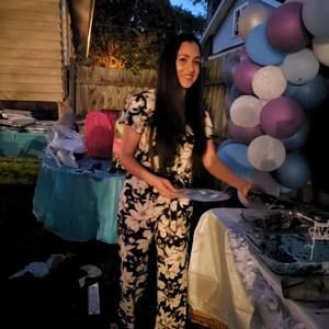 Meet your Posher, Linda